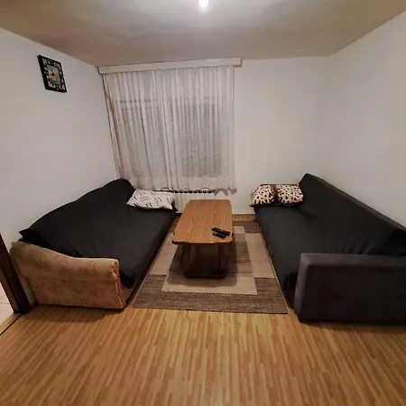 Ris 1 Apartment